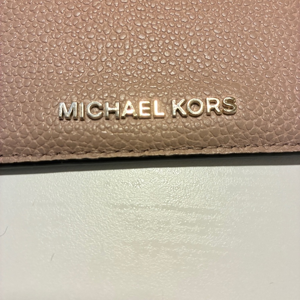 Michael Kors Blush Pink Pebbled Leather Slim Card Case Wallet Everyday Essential - Picture 2 of 4